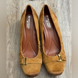 Naturalizer • Suede Comfort Wedges